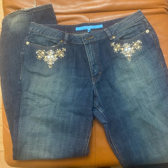 Escada Denim - Escada Jeans Rhinestone, embroidery. Size 14.